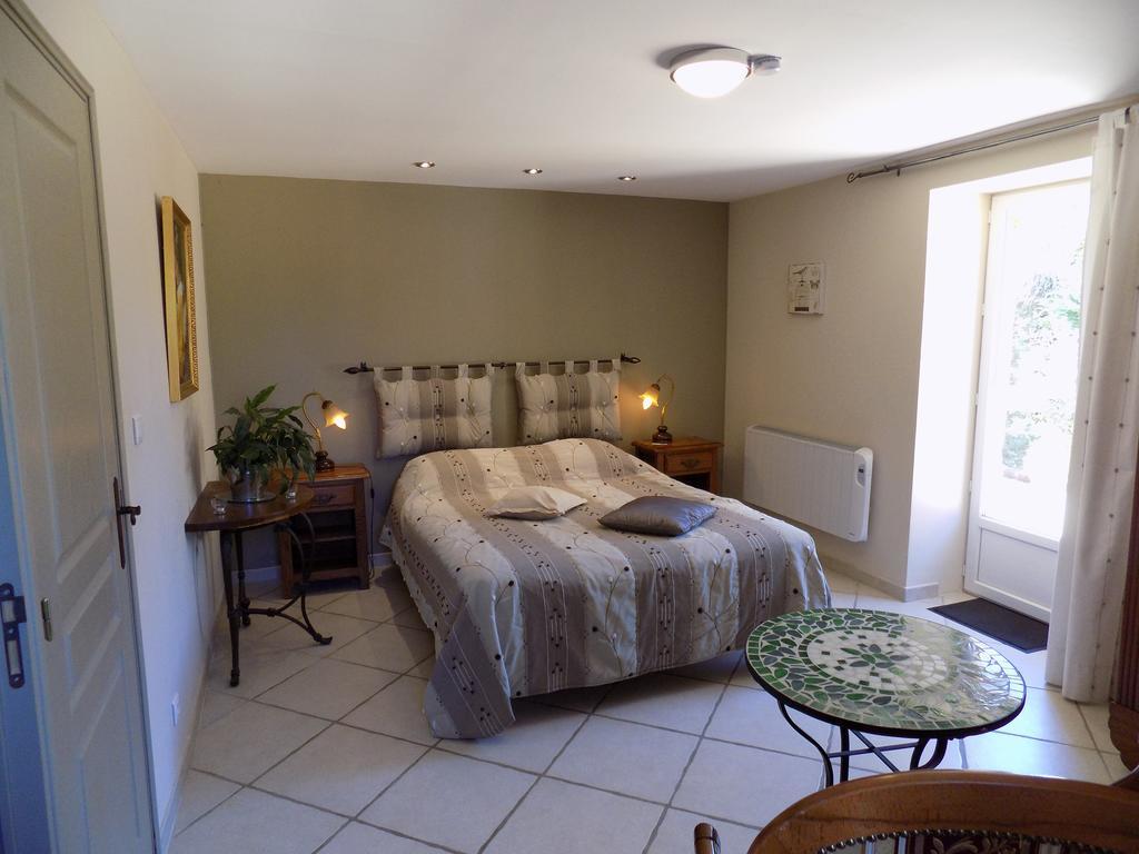 Bed and Breakfast Le Jaonnet Nabirat Экстерьер фото